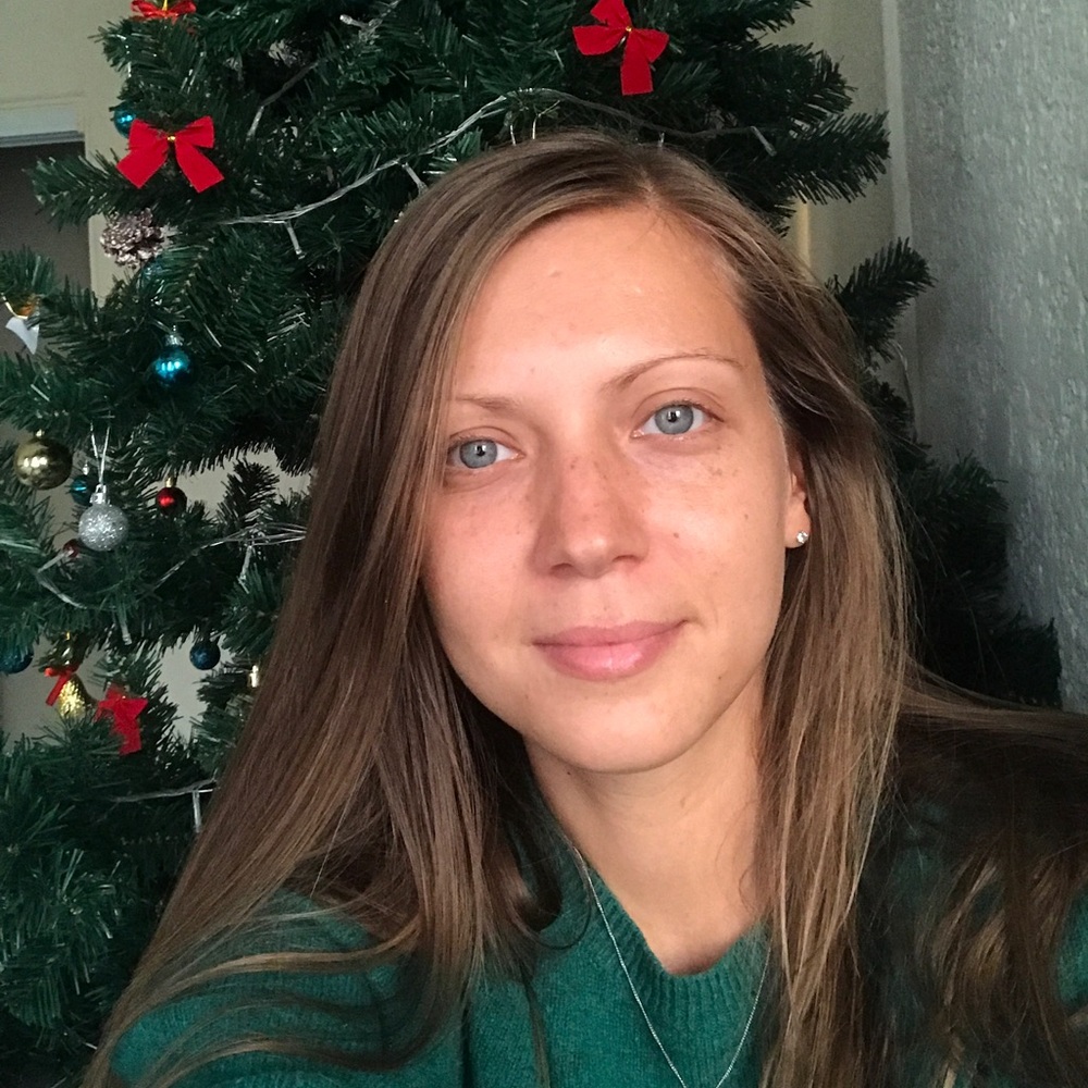 Meet your Posher, Elena